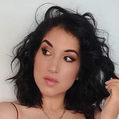 utrender Veronica Perrone